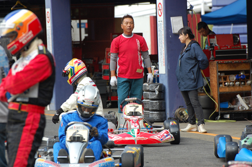 110925fes4_012
