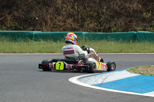 110925fes4_015