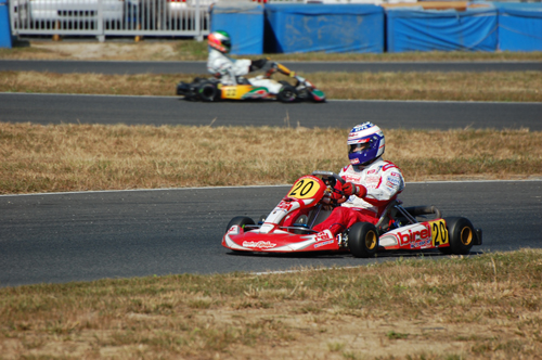 111009max_007