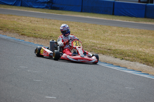 111009max_022