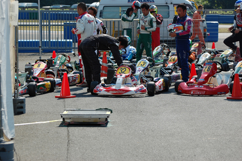 111009max_032