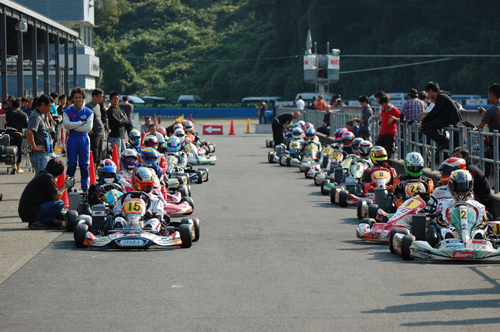 111009max_036