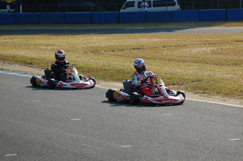 111009max_039