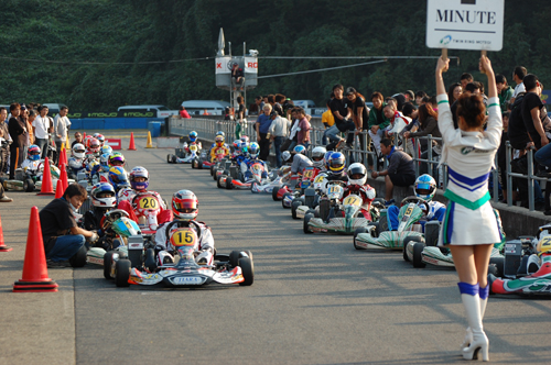 111009max_041