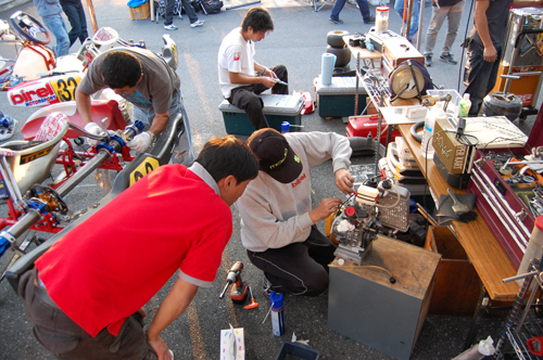 111009max_044
