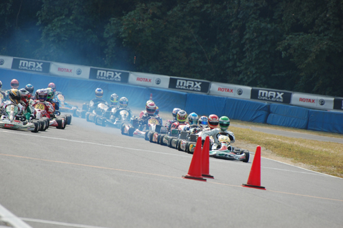 111009max_060