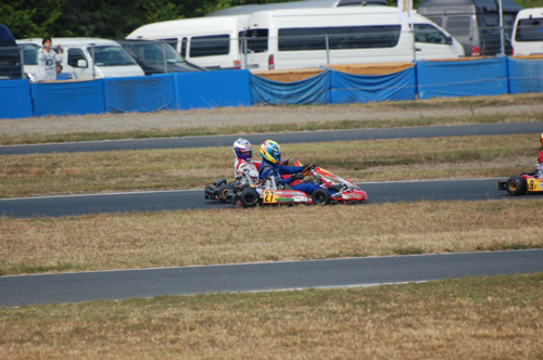 111009max_070