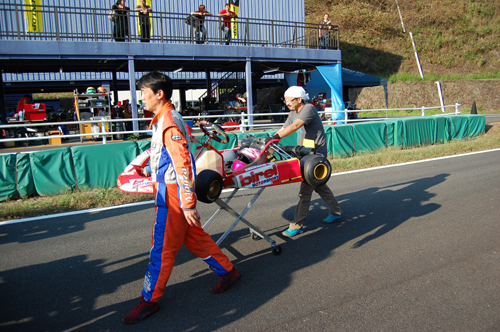 111016fes5_023