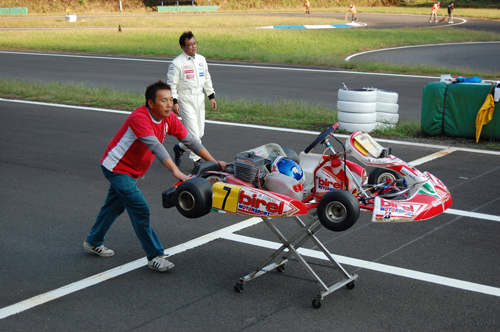 111016fes5_037