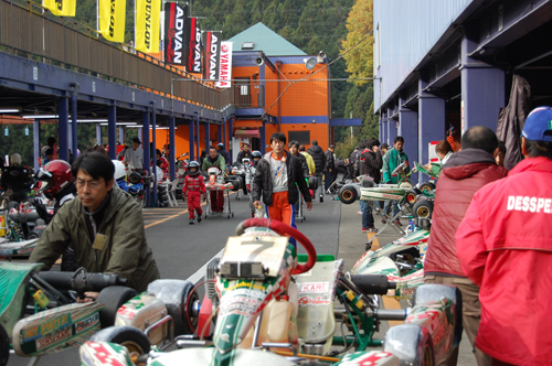 111127fes6_004
