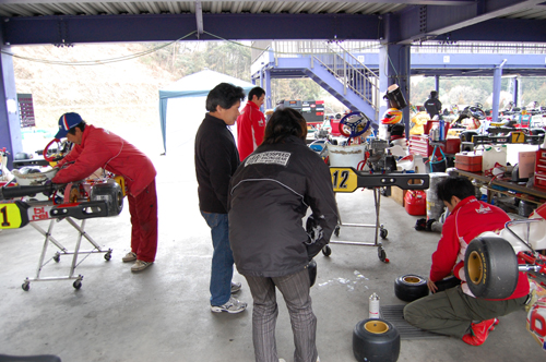 120304fes1_006