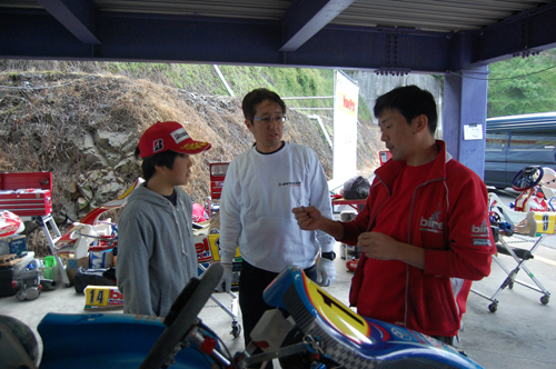 120527fes2_004