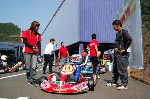 120527fes2_020