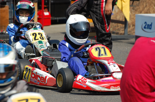 120527fes2_025