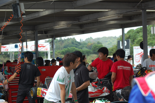 121007max_021