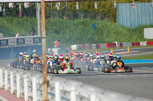 121007max_042