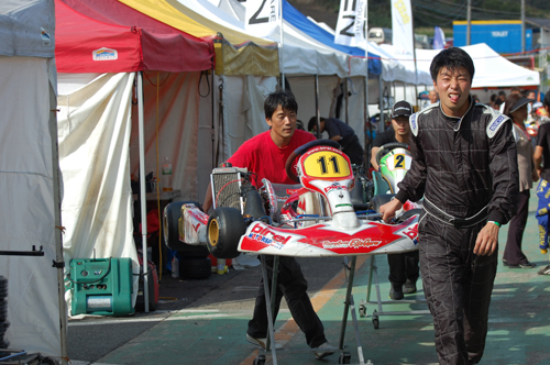 121007max_049