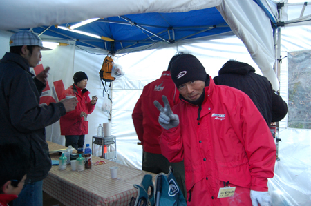 121209fes5_003