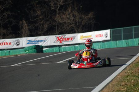 121209fes5_022
