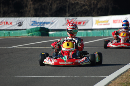 121209fes5_040