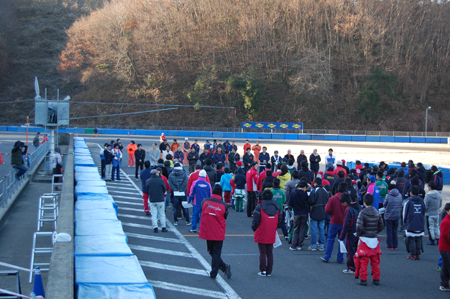 131208mote6_003