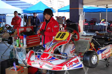 140309fes1_015